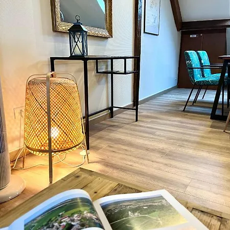 LE CHAMPENOIS, Avenue de Champagne * Épernay