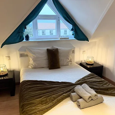 Le Champenois-appartement Pres De L' Avenue De Champagne