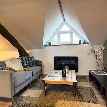 Le Champenois-appartement Pres De L' Avenue De Champagne