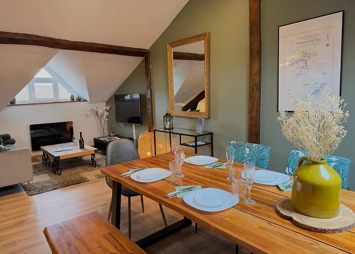 Le Champenois-appartement Pres De L' Avenue De Champagne Apartmán